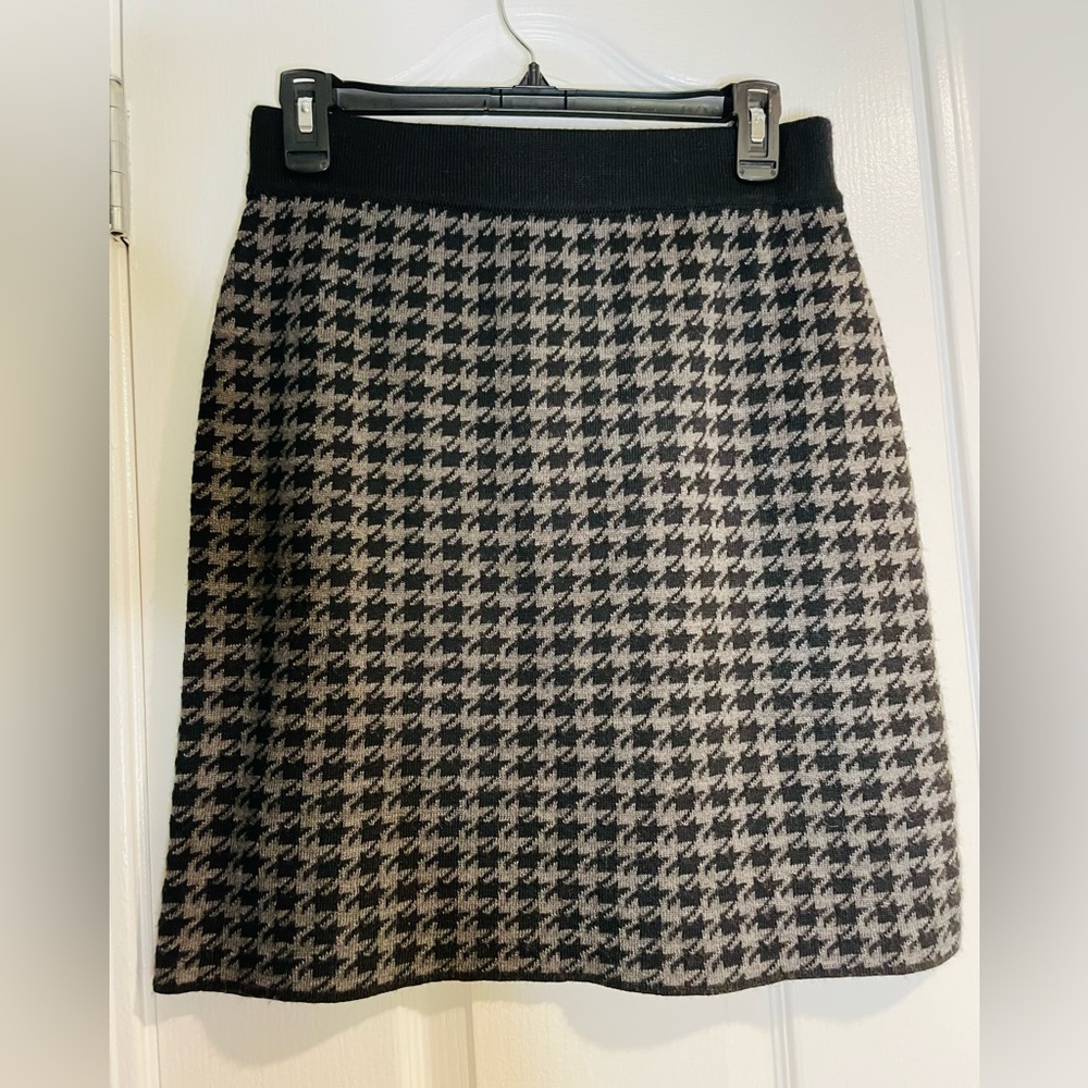 Willi Smith Women’s Knit Skirt, Houndstooth Plaid, Size Small